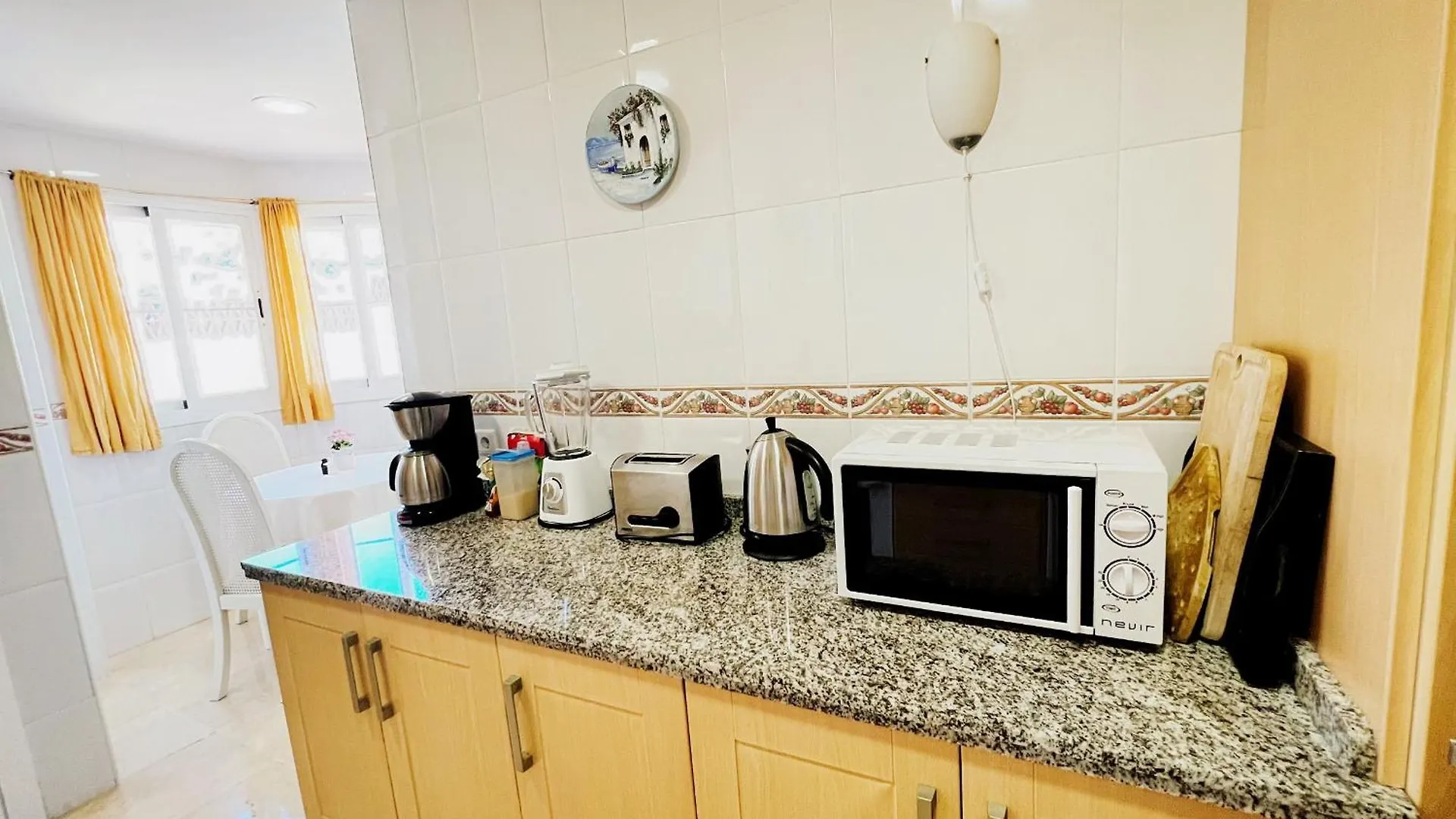 Beautiful Apartment With Pools, Playground And Paddle Tennis - Family Friendly And Near Vithas Hospital - Free Parking In Garage Benalmádena España